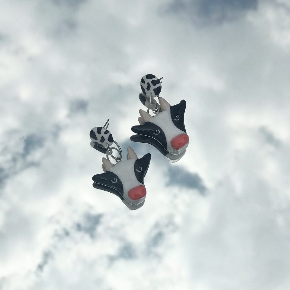 🐄 dangly cow earrings